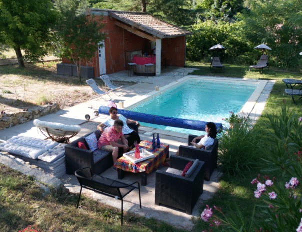 Le Mas de la Rochette location gite piscine Ardeche Sud